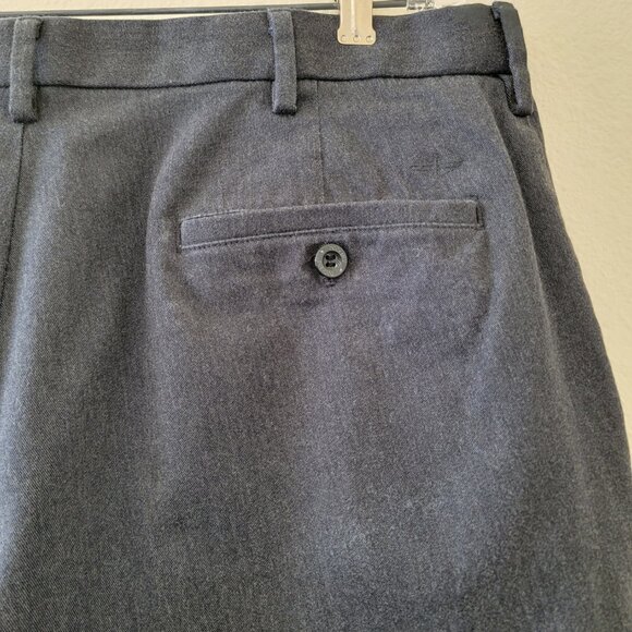 Dockers Straight Leg Pants Mens Size 36 Gray Relaxed Fit - Picture 7 of 10